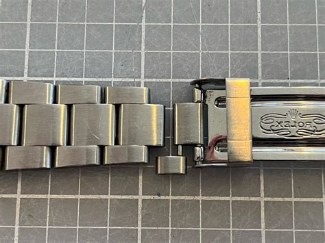 rolex oyster bracelet link rubbing|rolex oyster bracelet repair guide.